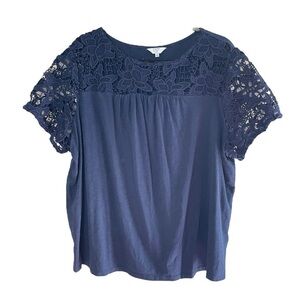 CROWN & IVY Navy Blue Floral Crochet Neckline & Short Sleeves Top, 2X